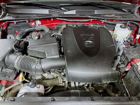 Certified 2023 Toyota Tacoma TRD Off-Road image 27