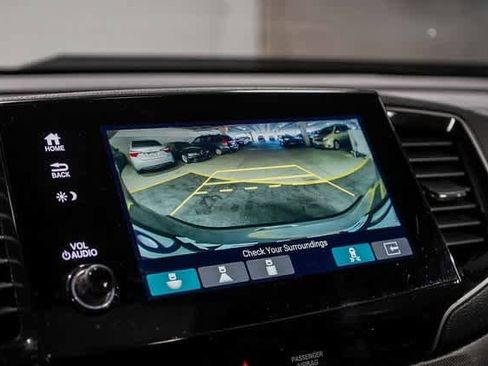 Used 2022 Honda Passport TrailSport image 25