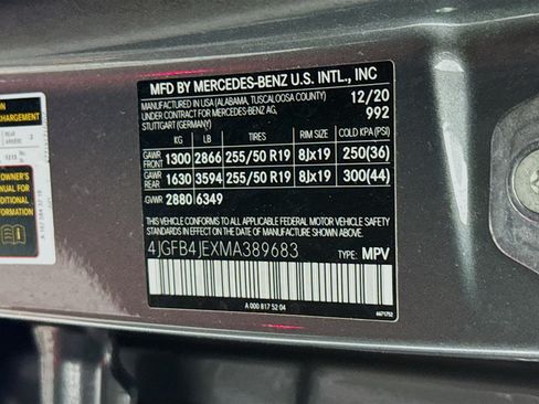 Used 2021 Mercedes-Benz GLE 350 w/ 3rd Row Seat Package image 37
