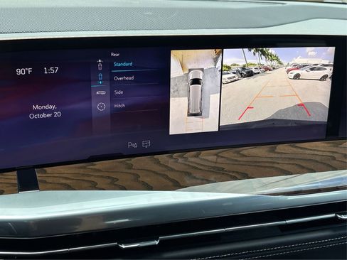 New 2025 Cadillac Escalade ESV Sport Platinum image 26