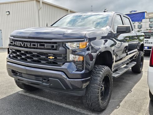 Used 2023 Chevrolet Silverado 1500 Custom AWD/4WD image 1