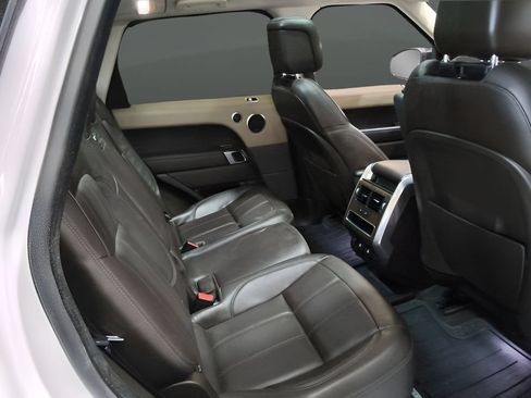 Used 2019 Land Rover Range Rover Sport HSE AWD/4WD image 10