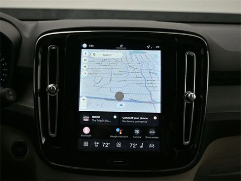 New 2026 Volvo XC40 B4 Plus w/ Protection Package Premier image 13