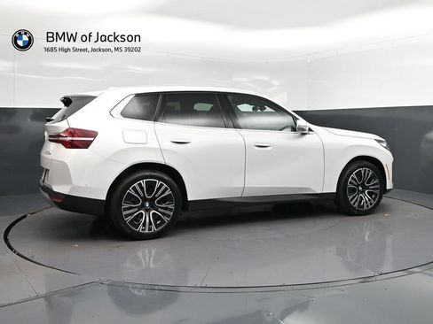 New 2026 BMW X3 xDrive30 w/ Premium Package AWD/4WD image 8