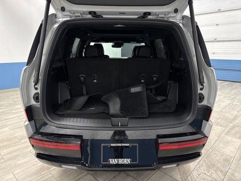 Used 2024 Hyundai Santa Fe Calligraphy image 16