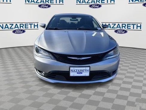 Used 2016 Chrysler 200 S image 2