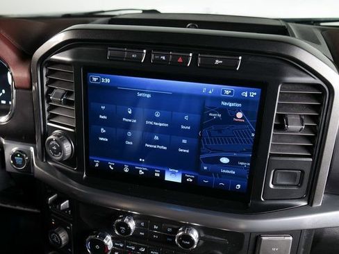 Used 2022 Ford F150 Lariat w/ Equipment Group 502A High image 16