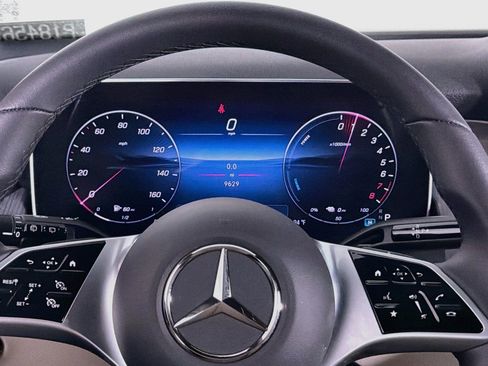 Certified 2025 Mercedes-Benz GLC 350e 4MATIC image 20