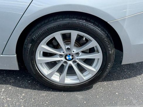Used 2016 BMW 320i Sedan RWD image 7