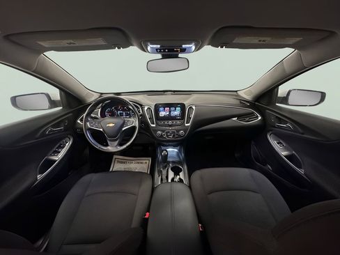 Certified 2018 Chevrolet Malibu LT image 25