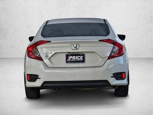 Used 2016 Honda Civic EX image 5