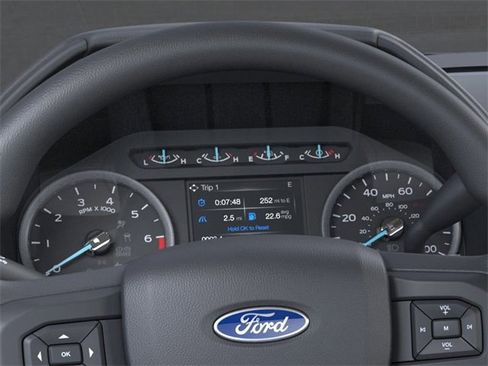 Used 2022 Ford F350 XLT w/ XLT Value Package image 13