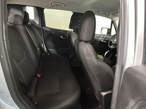 Used 2021 Jeep Renegade Sport AWD/4WD image 29