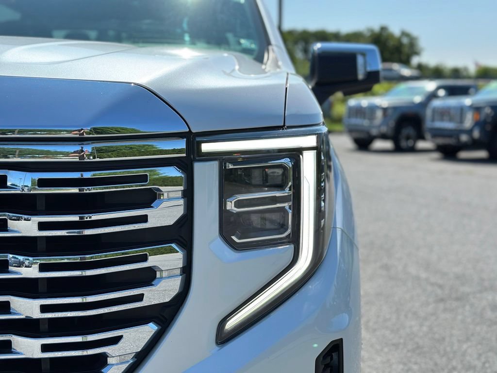 Certified 2024 GMC Sierra 1500 Denali w/ Denali Reserve Package AWD/4WD image 38