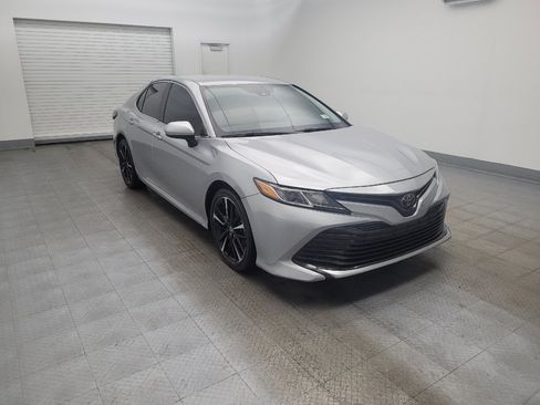 Used 2019 Toyota Camry LE FWD image 13