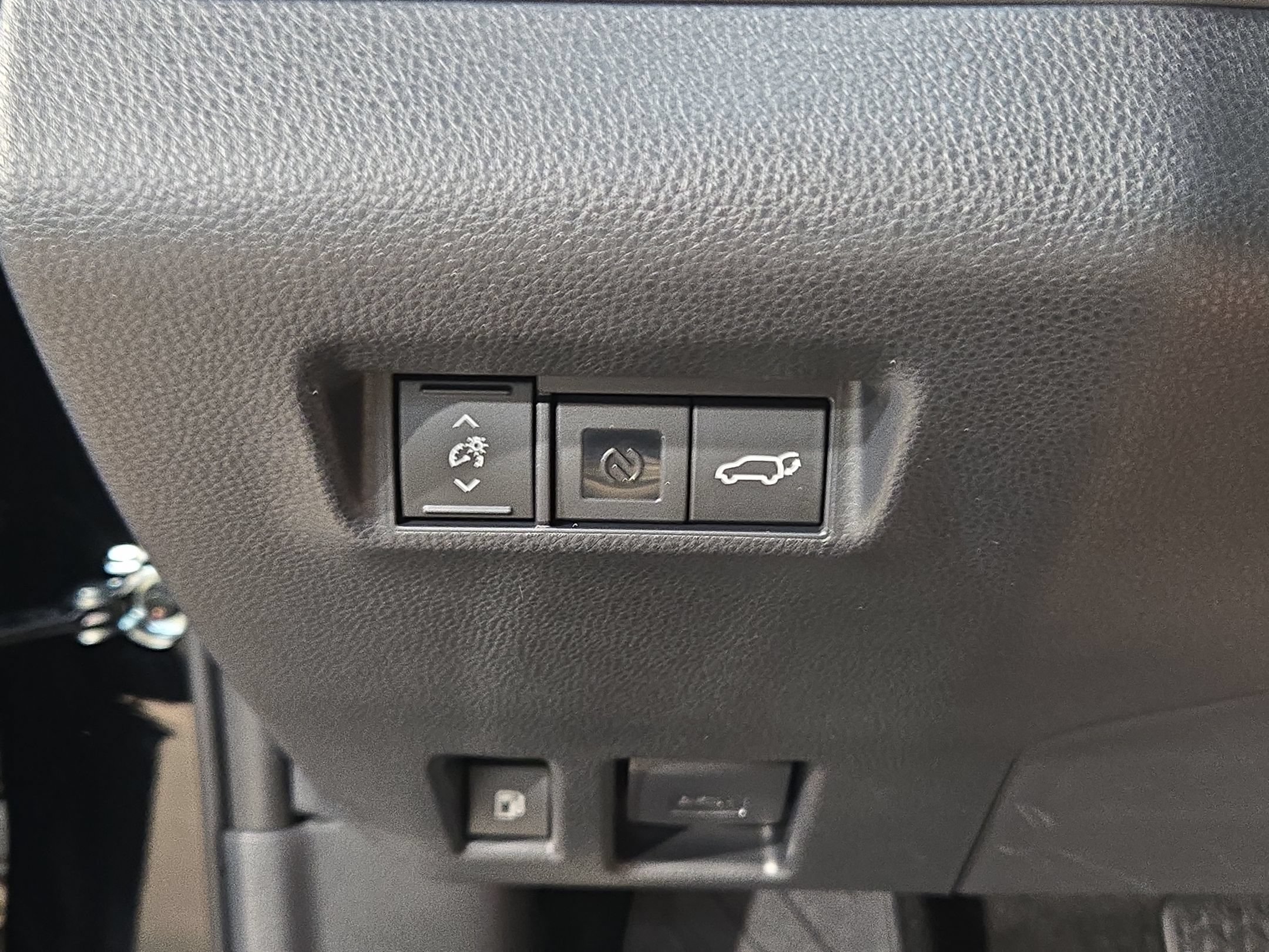 Certified 2026 Toyota RAV4 XSE w/ Weather Package AWD/4WD image 26