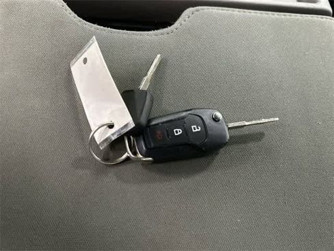 Used 2020 Ford F250 XL w/ Power Equipment Group image 32