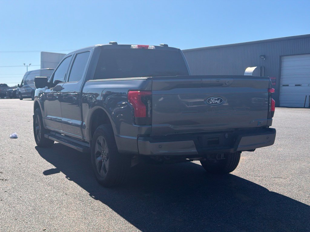 Used 2024 Ford F150 Lightning Flash AWD/4WD image 8