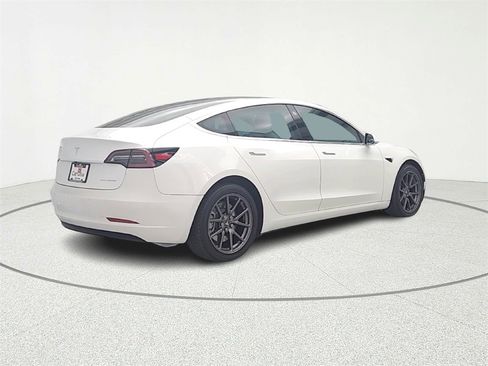 Used 2018 Tesla Model 3 Long Range image 7