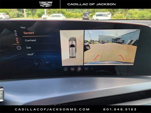 New 2026 Cadillac Vistiq Sport image 4