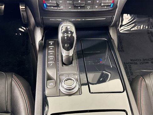 Used 2018 Maserati Ghibli S GranSport image 19