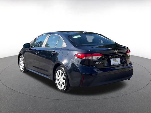 Used 2025 Toyota Corolla LE image 10