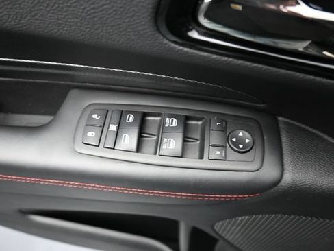 Used 2025 Dodge Durango R/T AWD/4WD image 13