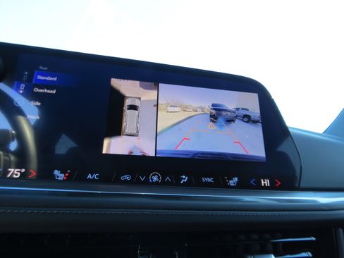 Used 2025 Chevrolet Tahoe Z71 w/ Z71 Off-Road Package image 23