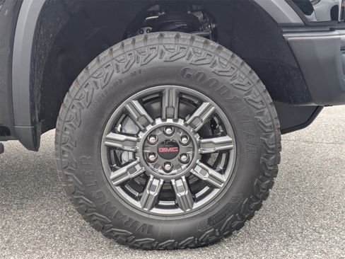 Used 2026 GMC Sierra 1500 AT4X image 12