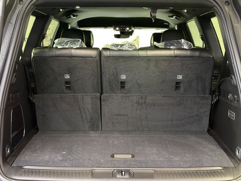 New 2026 Jeep Grand Wagoneer Limited AWD/4WD image 7