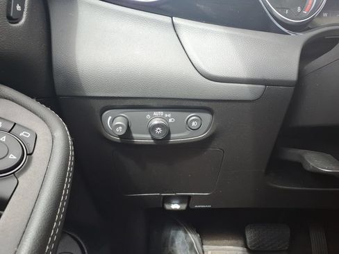 Used 2023 Buick Encore GX Essence w/ Experience Buick Package AWD/4WD image 14