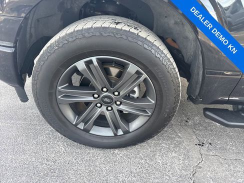 Used 2023 Ford F150 XLT w/ Equipment Group 302A High image 17