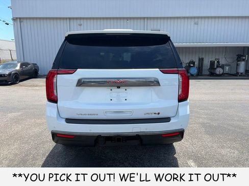 Used 2023 GMC Yukon AT4 w/ Technology Package AWD/4WD image 5