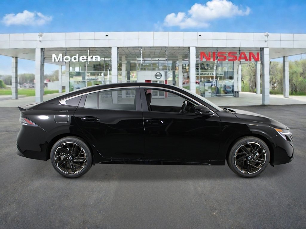 New 2027 Nissan Sentra SR FWD image 6