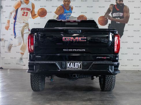 Used 2024 GMC Sierra 1500 AT4X AWD/4WD image 25