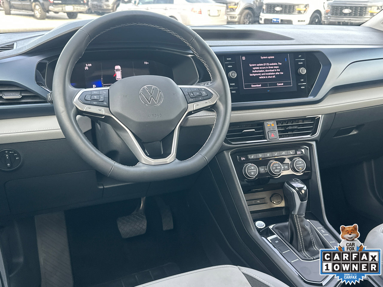 Used 2024 Volkswagen Taos SE FWD image 22