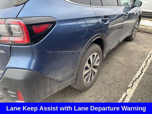 Used 2022 Subaru Outback Premium image 7