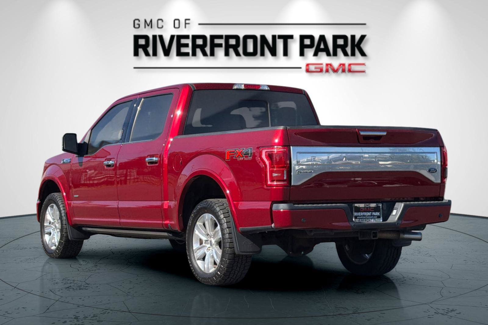 Used 2015 Ford F150 Platinum w/ Max Trailer Tow Package AWD/4WD image 5