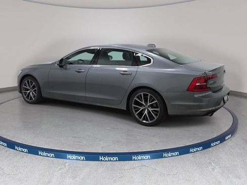Used 2018 Volvo S90 T5 Momentum w/ Convenience Package AWD/4WD image 8