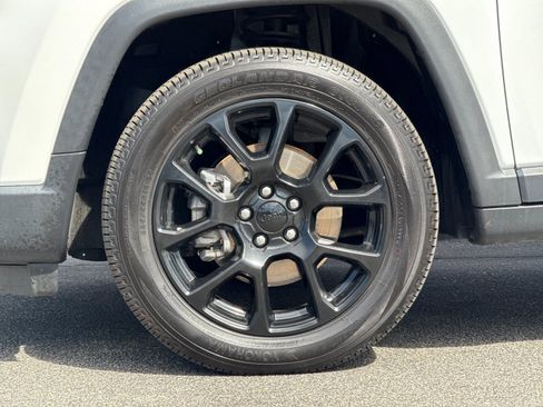 Used 2022 Jeep Compass Altitude image 24