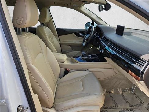 Used 2018 Audi Q7 3.0T Premium Plus AWD/4WD image 26