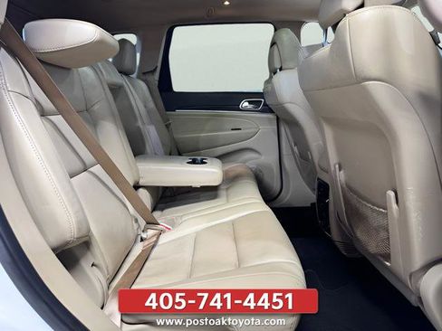 Used 2020 Jeep Grand Cherokee Limited w/ Luxury Group II RWD image 17