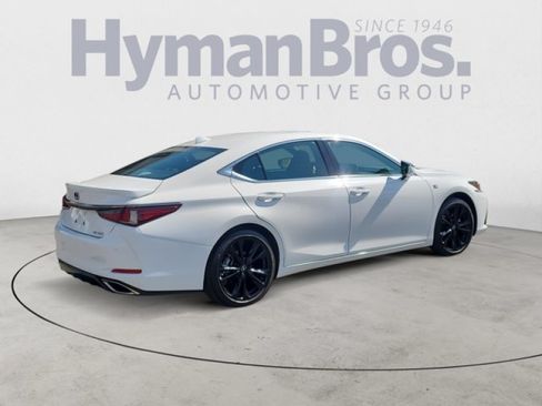 Used 2023 Lexus ES 350 F Sport FWD image 3