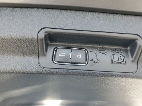 Used 2023 Ford Explorer XLT w/ Equipment Group 202A image 16