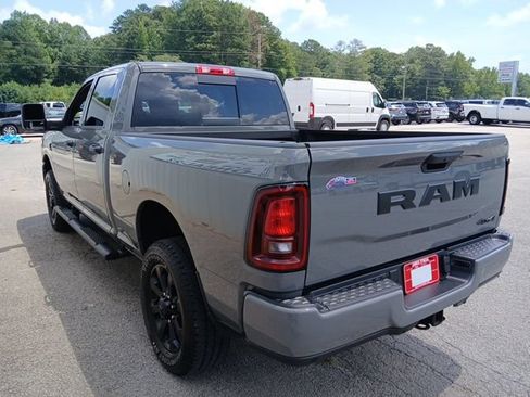Used 2026 RAM 2500 Tradesman AWD/4WD image 9