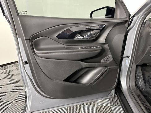 Used 2023 GMC Terrain AT4 image 27