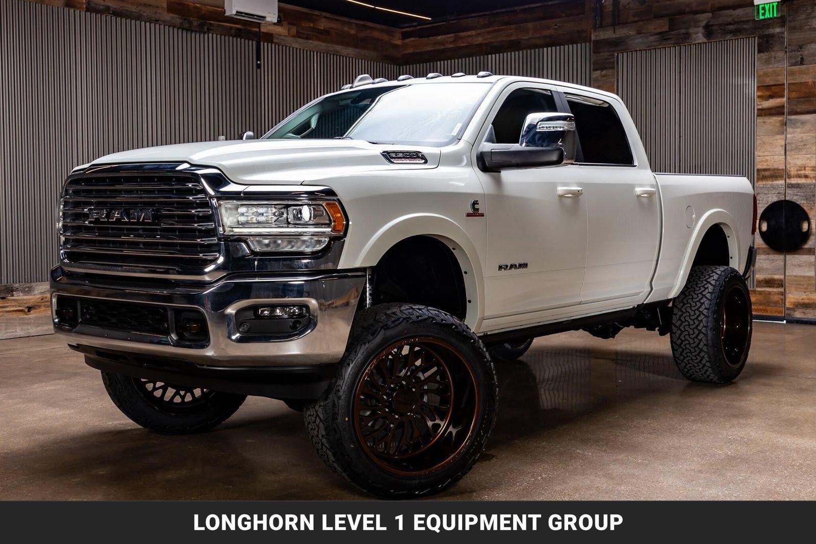 Used 2024 RAM 2500 Limited w/ Safety Group AWD/4WD image 4