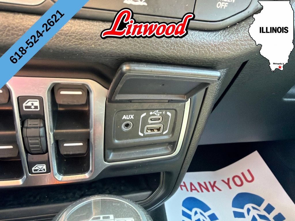 Used 2025 Jeep Gladiator Sport AWD/4WD image 20