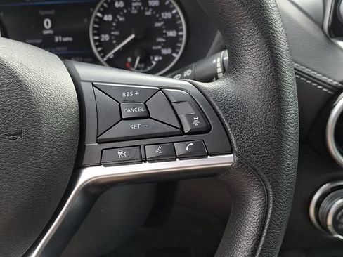 Used 2024 Nissan Sentra SV FWD image 24