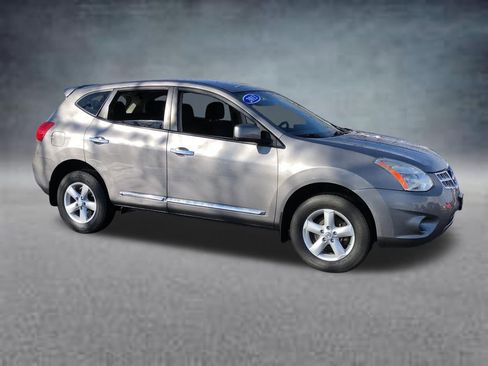 Used 2013 Nissan Rogue S w/ Special Edition Pkg image 11